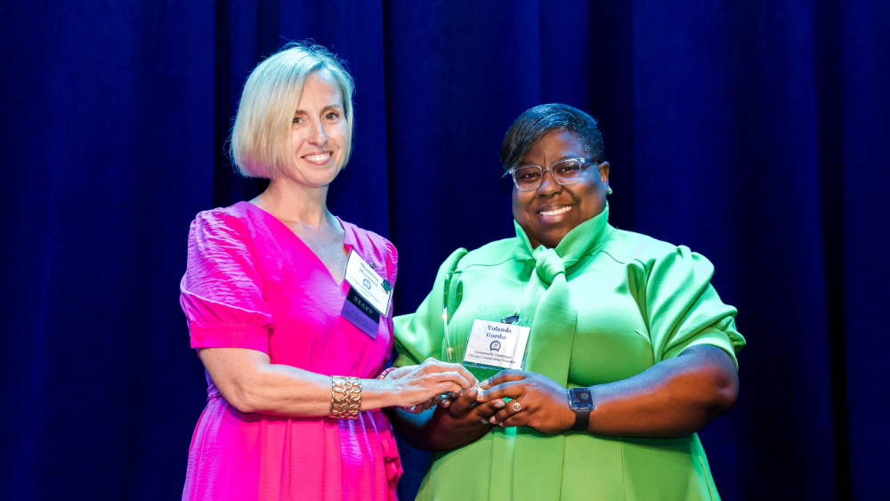 Shannon Maynard and Yolanda Gordon at the 2023 Hunger Leadership Awards